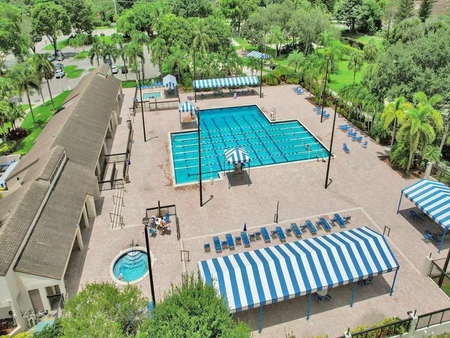 $347,000 | 3725 Carambola Circle North, Unit 2824, Coconut Creek, FL 33066