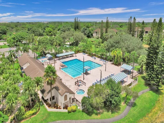 $347,000 | 3725 Carambola Circle North, Unit 2824, Coconut Creek, FL 33066