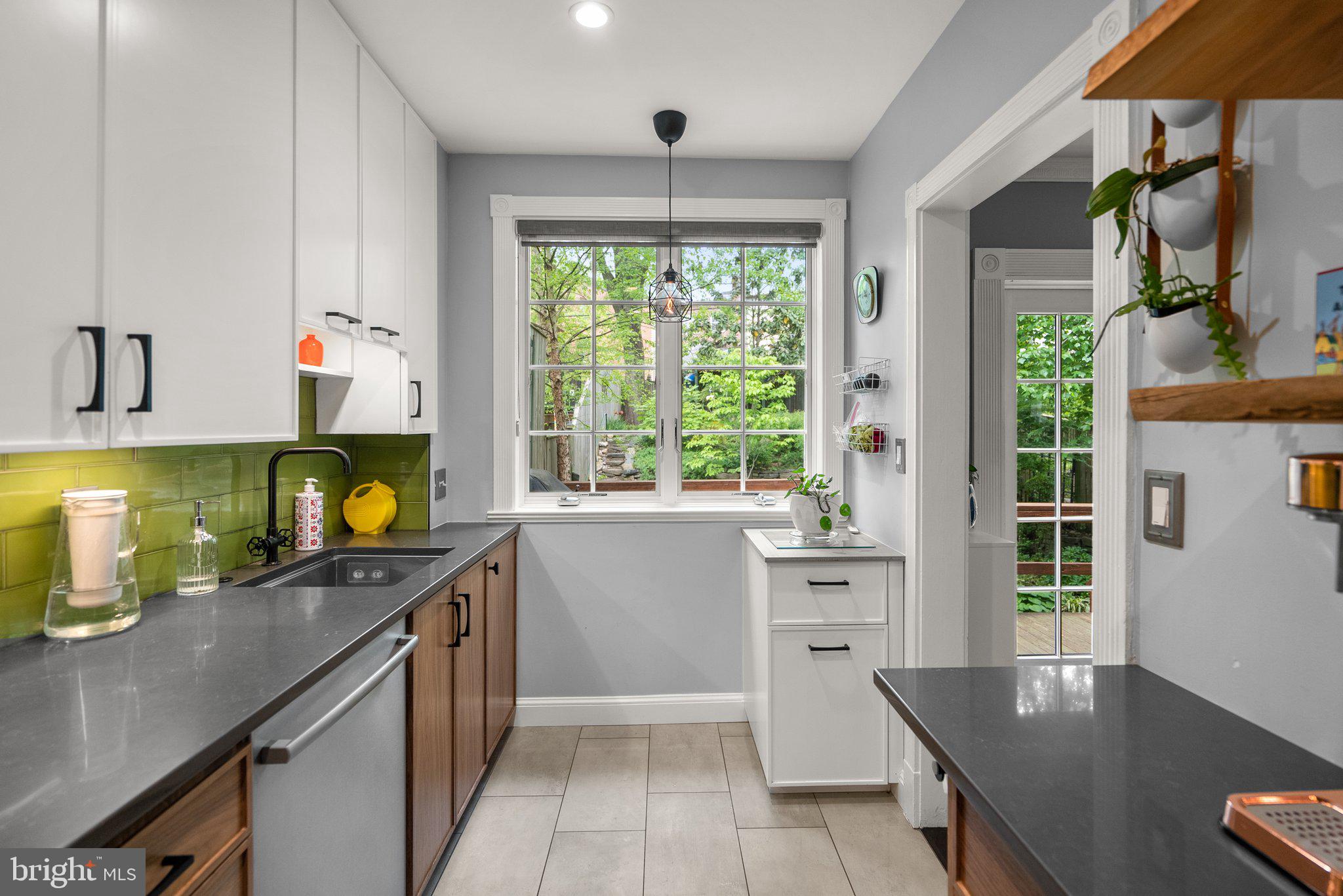 4831 Reservoir Road Northwest Washington, DC 20007 - Photo 14 of 44