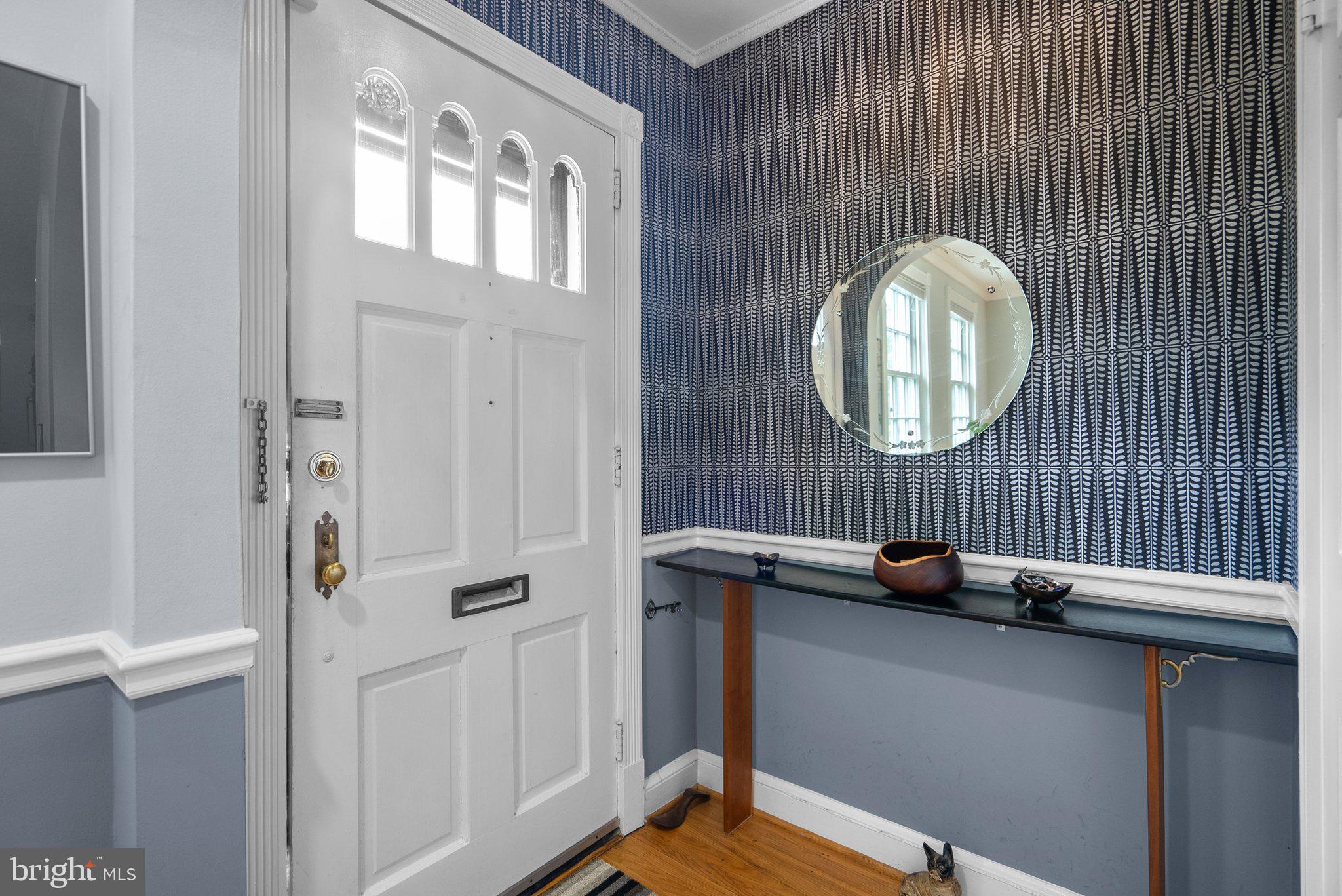 4831 Reservoir Road Northwest Washington, DC 20007 - Photo 2 of 44 Foyer