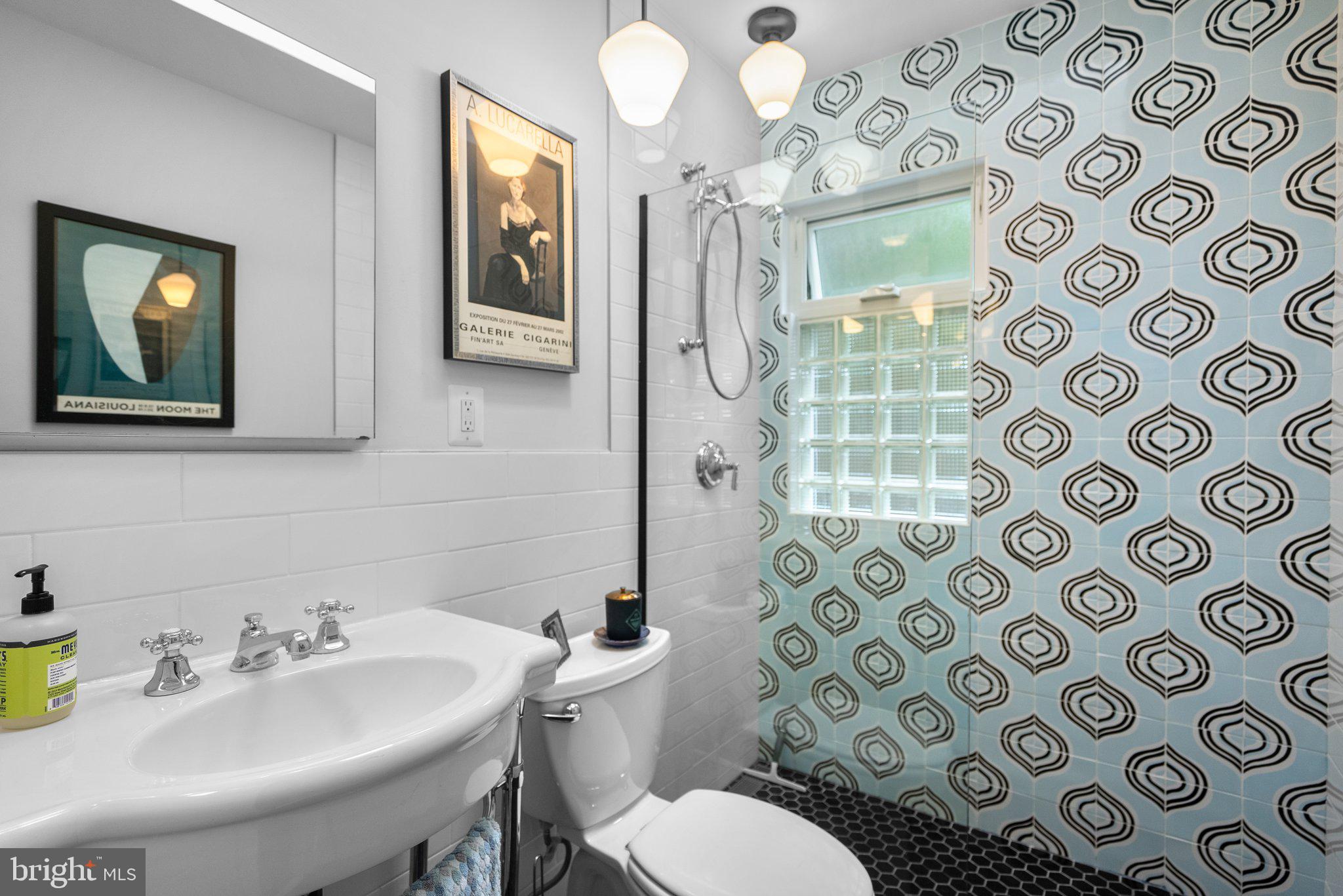 4831 Reservoir Road Northwest Washington, DC 20007 - Photo 25 of 44 Fully remodeled second upper level bathroom