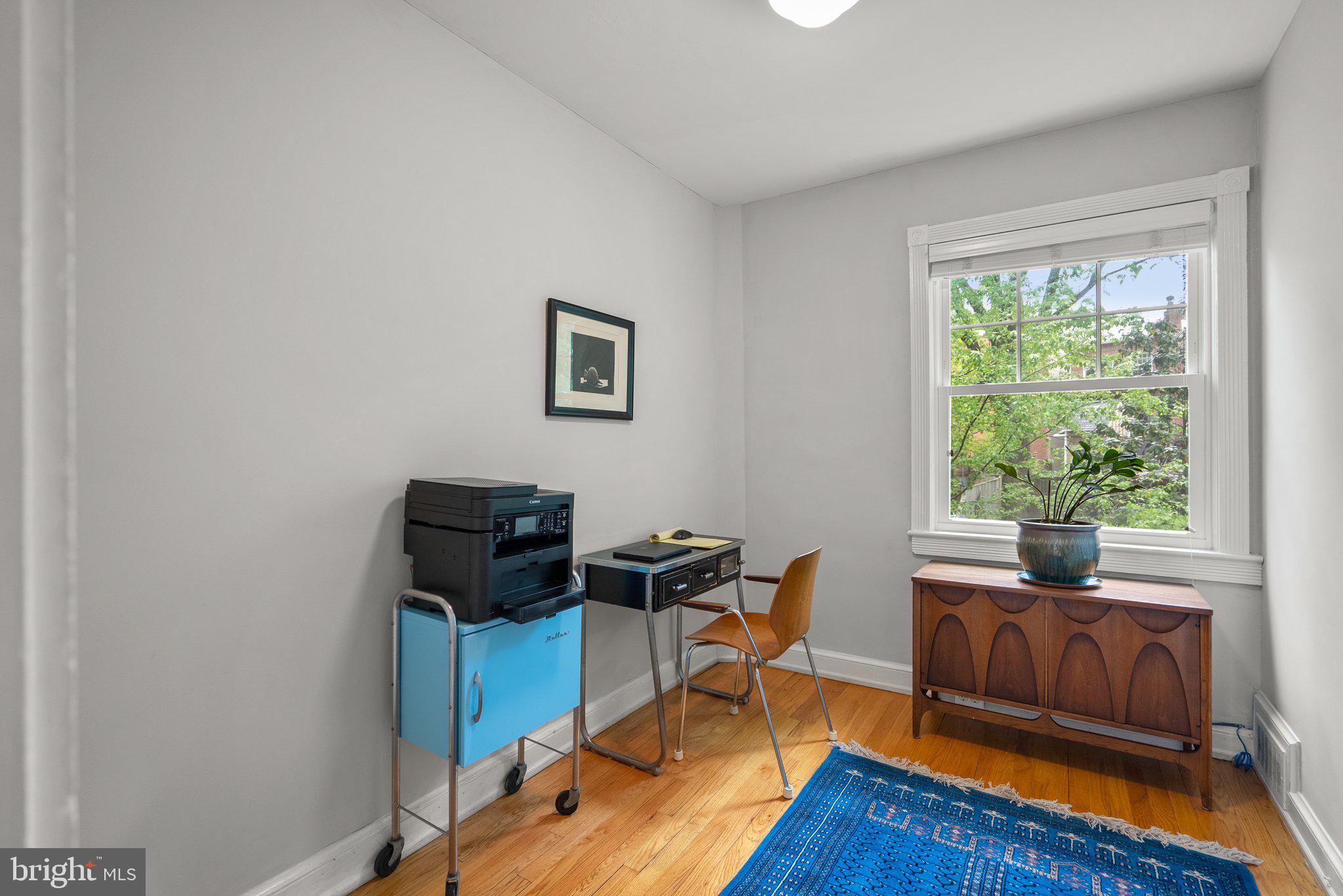 4831 Reservoir Road Northwest Washington, DC 20007 - Photo 26 of 44 Third bedroom/office