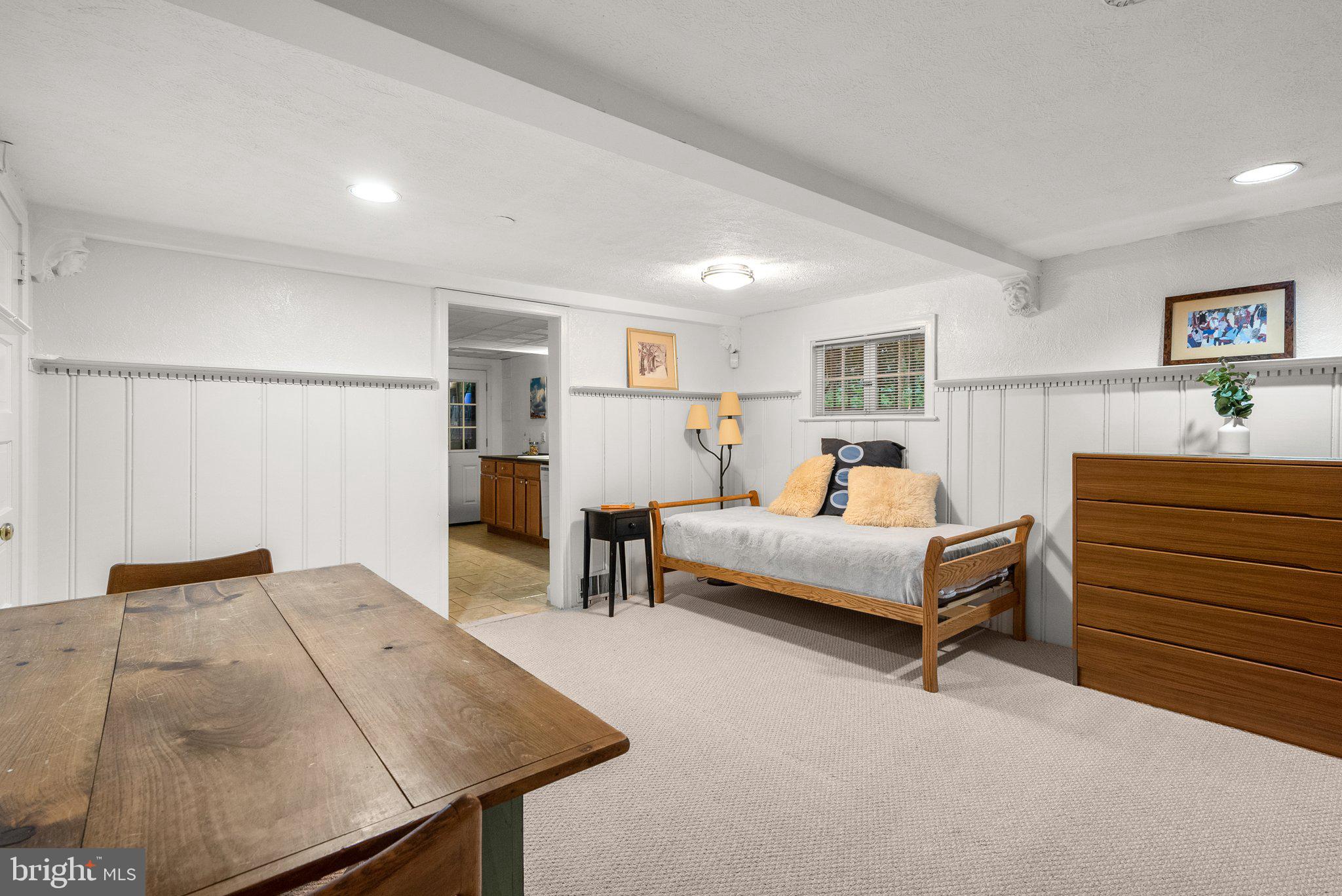 4831 Reservoir Road Northwest Washington, DC 20007 - Photo 29 of 44 Perfect for in law or au pare suite