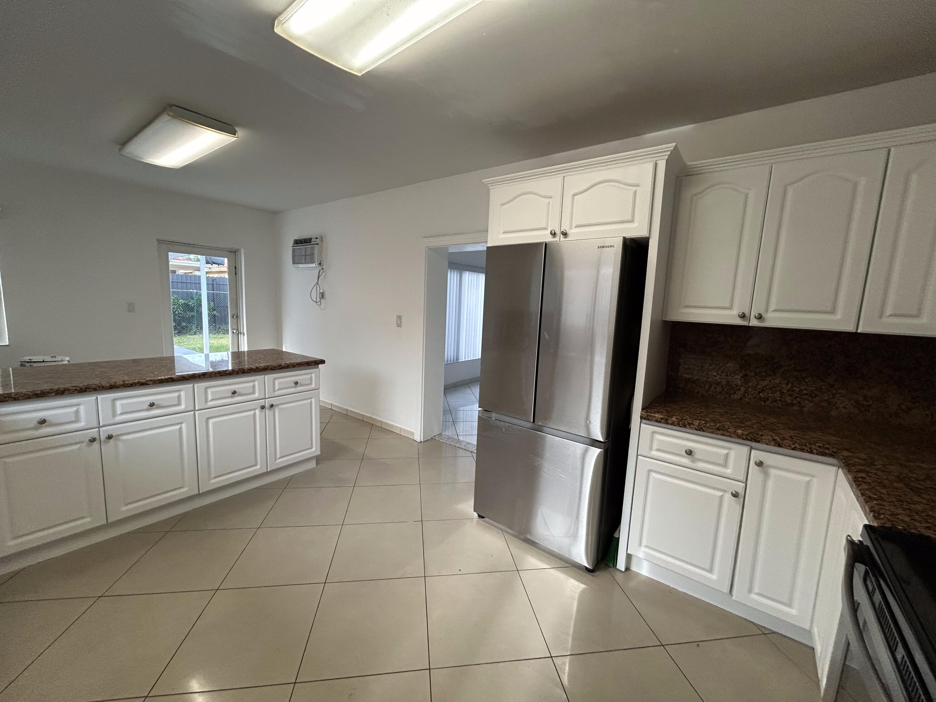 5757 Southwest 3rd Street Miami, FL 33144 - Photo 27 of 71 IMG_6347