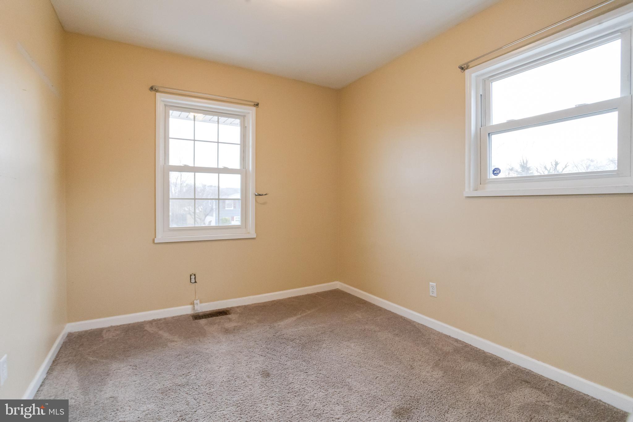 2020 Hanson Road Edgewood, MD 21040 - Photo 17 of 34 an empty room with a window