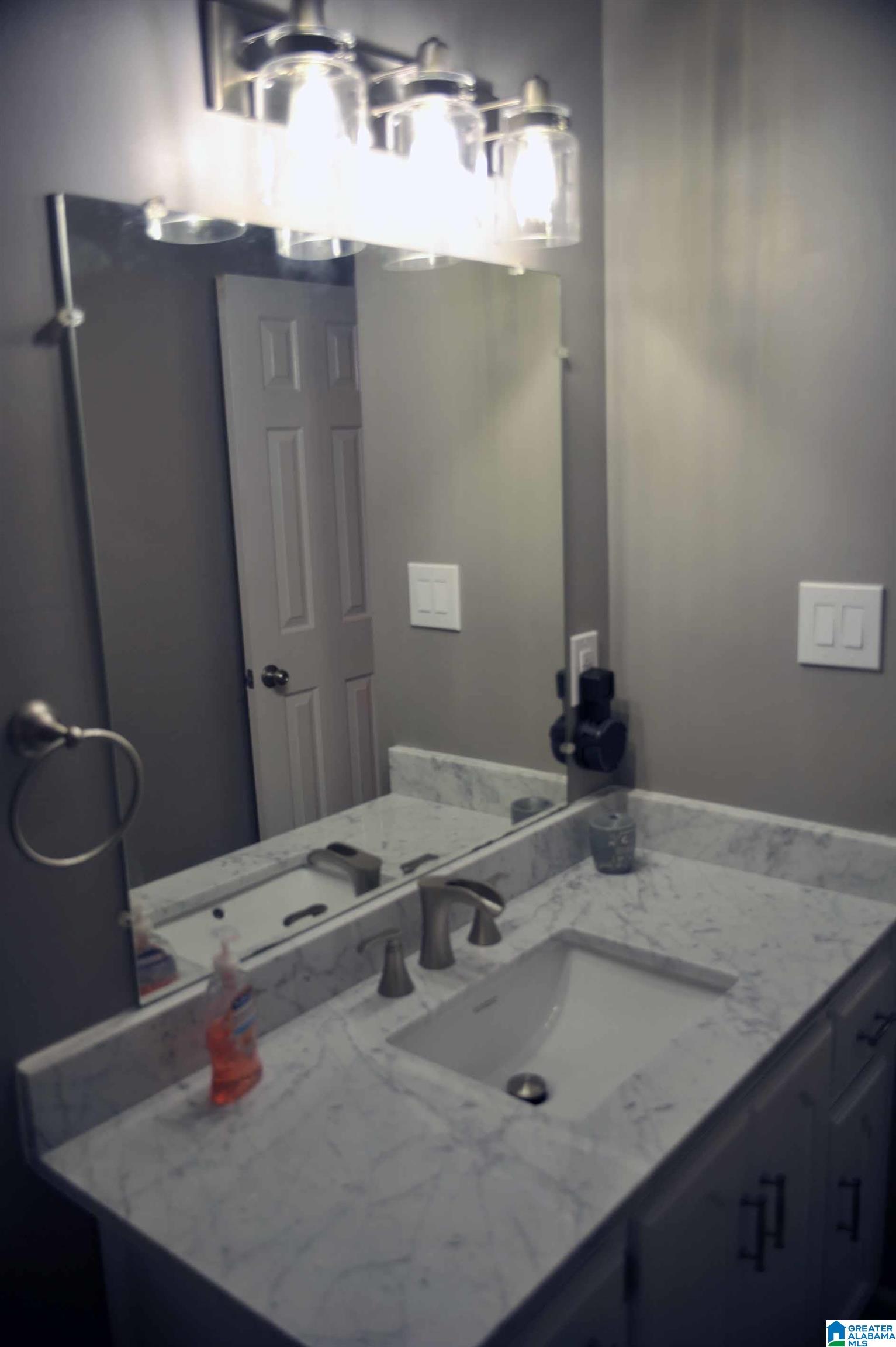 678 Kennedy Road Gardendale, AL 35071 - Photo 20 of 32