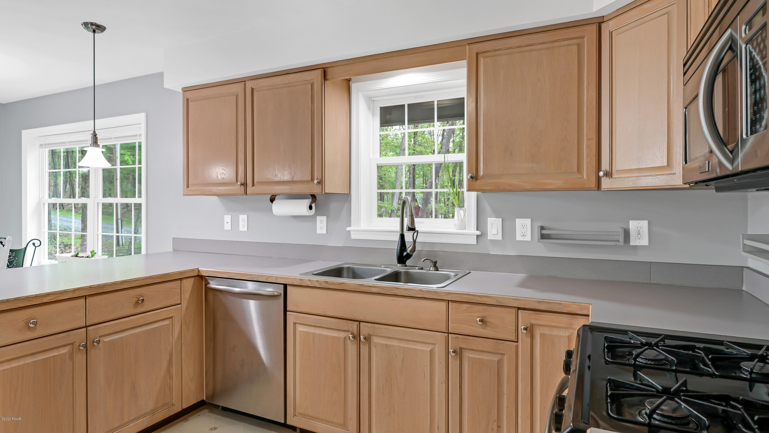 127 Neversink Road Shohola, PA 18458 - Photo 11 of 32