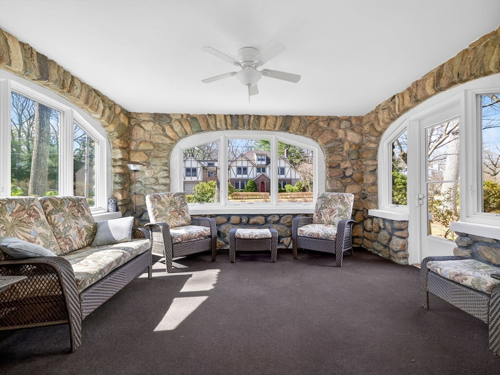 4 Fiske Road Wellesley, MA 02481 - Photo 4 of 14 Gallery Image 4