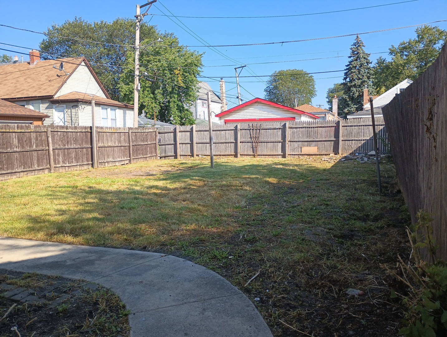 2540 Lewis Street Blue Island, IL 60406 - Photo 26 of 27 a swimming pool with yard outdoor seating and yard in the back