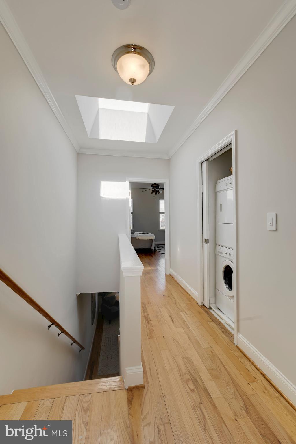 724 Columbia Road Northwest Washington, DC 20001 - Photo 21 of 33 Enjoy 3 upper floor skylights