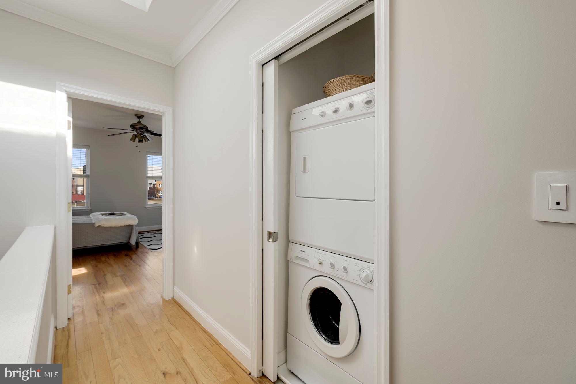724 Columbia Road Northwest Washington, DC 20001 - Photo 22 of 33 Unit has both upper & main floor laundry option