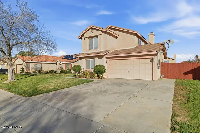 $479,900 | 3063 Marbella Lane, Palmdale, CA 93550