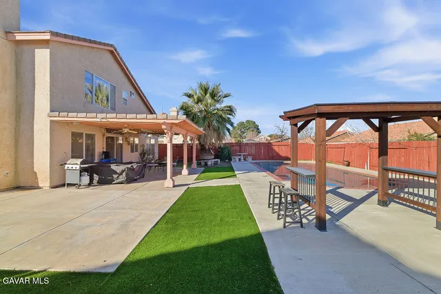 $479,900 | 3063 Marbella Lane, Palmdale, CA 93550