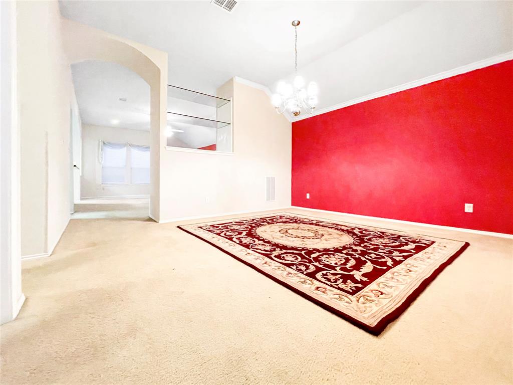 2712 Hereford Road Denton, TX 76210 - Photo 10 of 36