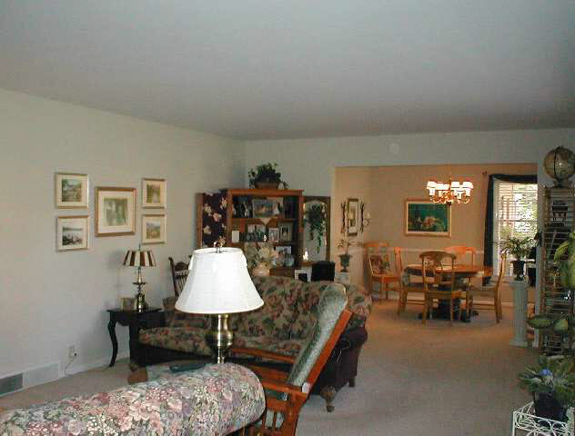 401 North Winthrop Road Muncie, IN 47304 - Photo 3 of 9 Gallery Image 3