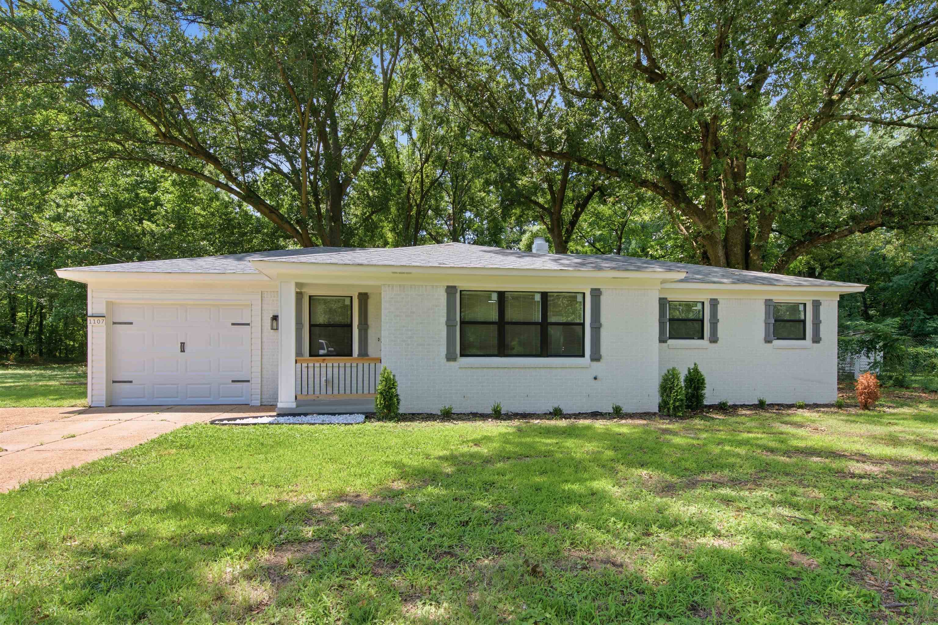 1107 West Raines Road Memphis, TN 38109 - Photo 1 of 13
