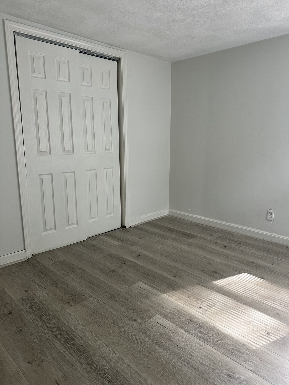 157 Union Street, Unit 2 Walpole, MA 02032 - Photo 15 of 22 Gallery Image 15