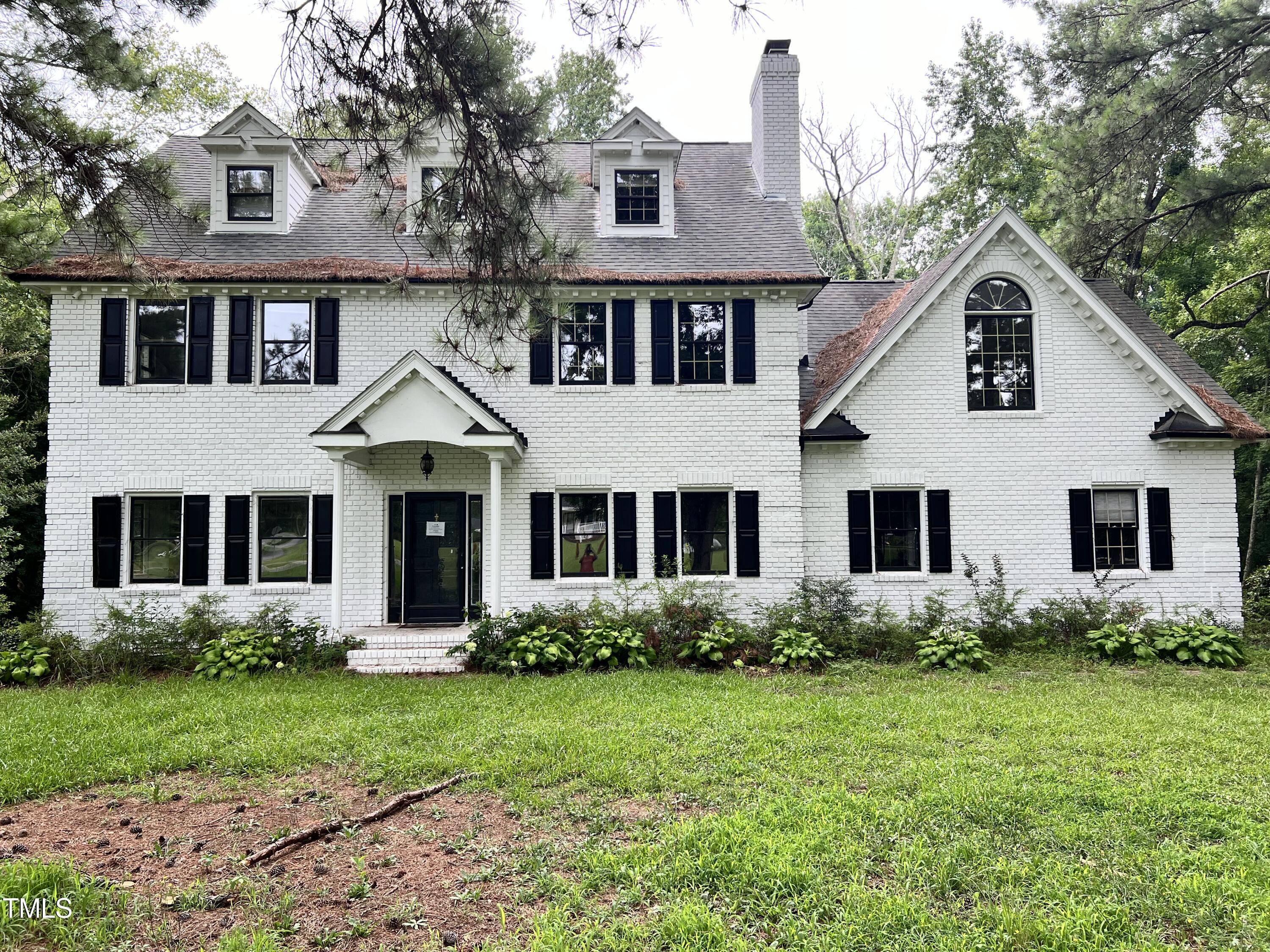 5759 Raleigh Road Benson, NC 27504 - Photo 5 of 21 Front 5759 Raleigh Road