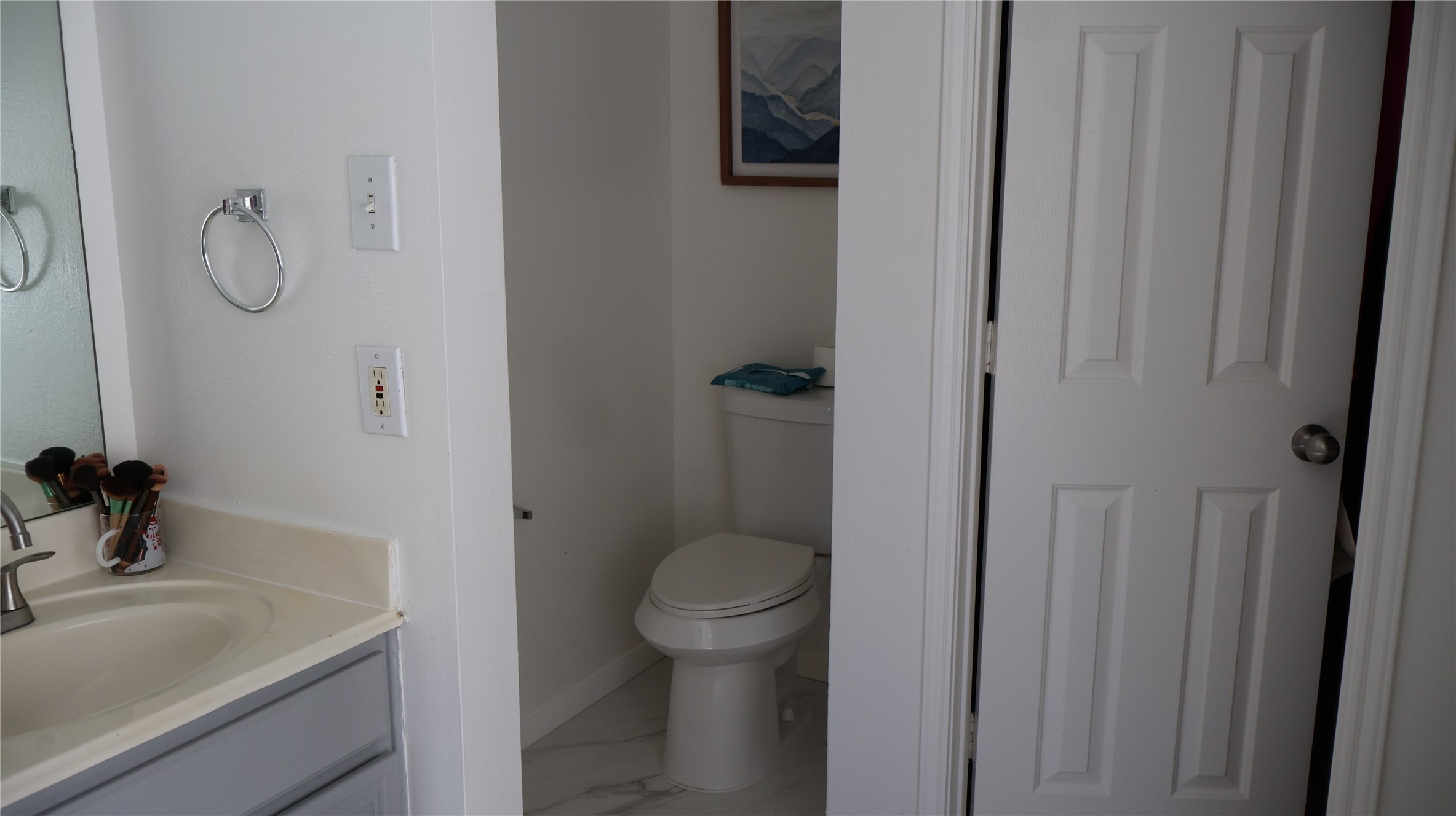 710 Hidden Ridge West Houston, TX 77073 - Photo 27 of 50 Gallery Image 27