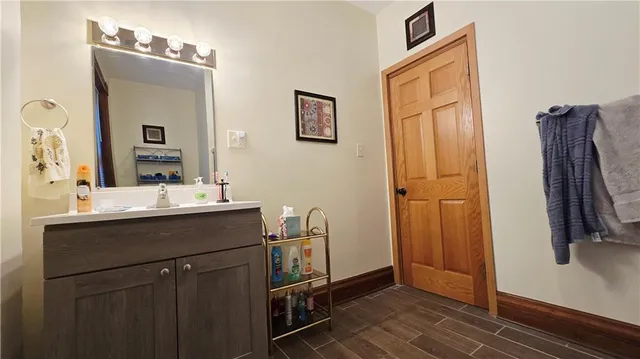 $249,000 | 220 North 17th Street, St. Joseph, MO 64501