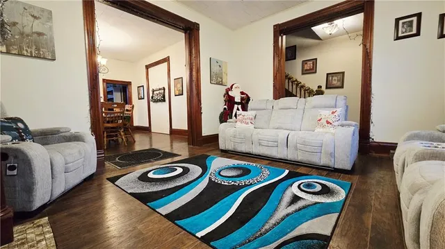 $249,000 | 220 North 17th Street, St. Joseph, MO 64501