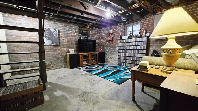 $249,000 | 220 North 17th Street, St. Joseph, MO 64501