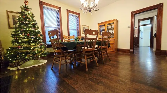 $249,000 | 220 North 17th Street, St. Joseph, MO 64501