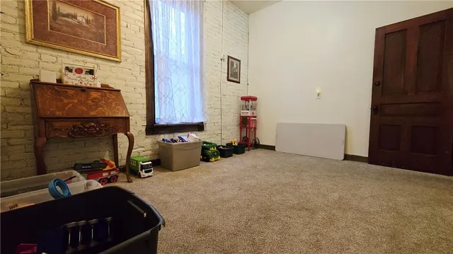 $249,000 | 220 North 17th Street, St. Joseph, MO 64501