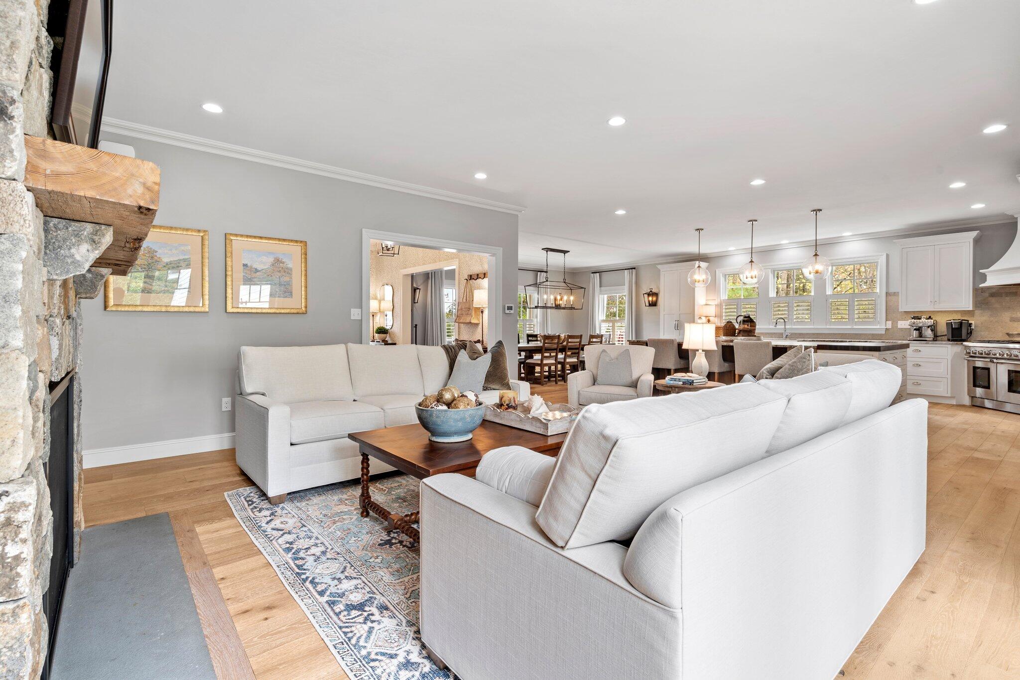 194 Foreside Road Falmouth, ME 04105 - Photo 10 of 70 14-web-or-mls-DSC02476