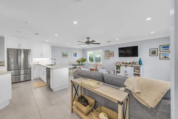 $2,750 | 234 Seabreeze Circle, Jupiter, FL 33477