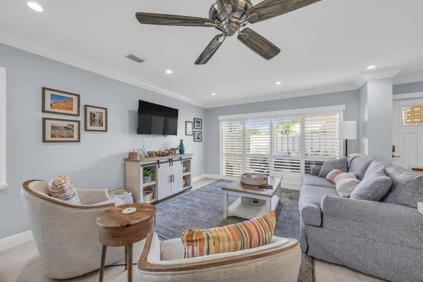 $2,750 | 234 Seabreeze Circle, Jupiter, FL 33477