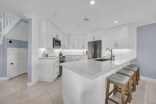 $2,750 | 234 Seabreeze Circle, Jupiter, FL 33477