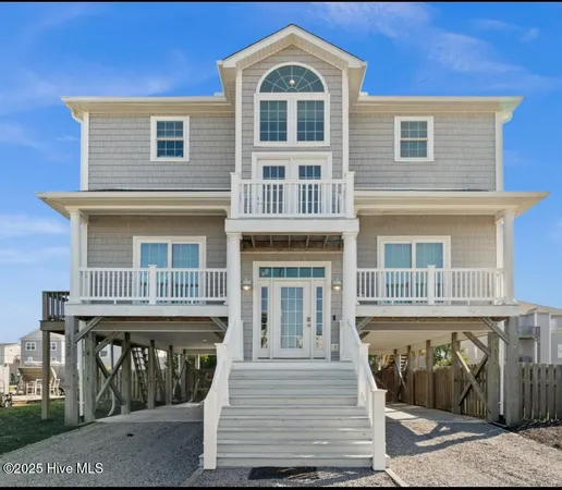 $1,599,000 | 1318 North New River Drive, Surf City, NC 28445