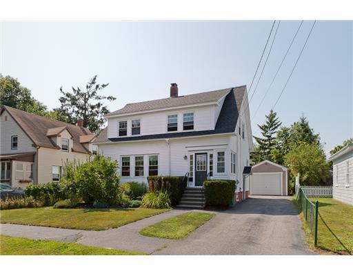 63 Colonial Road Portland, ME 04102 - Photo 1 of 16 Exterior Front.