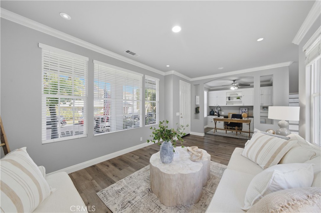 22 Clematis Street Ladera Ranch, CA 92694 - Photo 11 of 73 Gallery Image 11