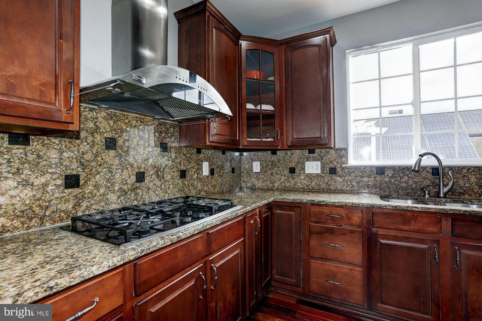8045 Four Quarter Road Ellicott City, MD 21043 - Photo 7 of 41 Gourmet Kitchen