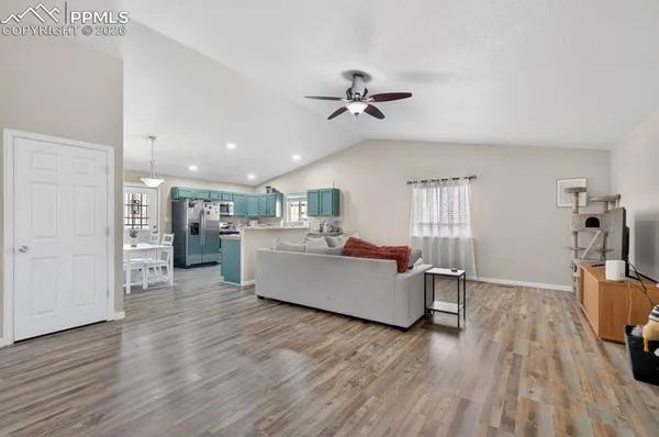 $285,000 | 725 South Norwood Avenue, Pueblo, CO 81001