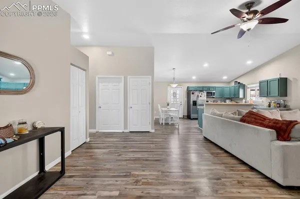 $285,000 | 725 South Norwood Avenue, Pueblo, CO 81001