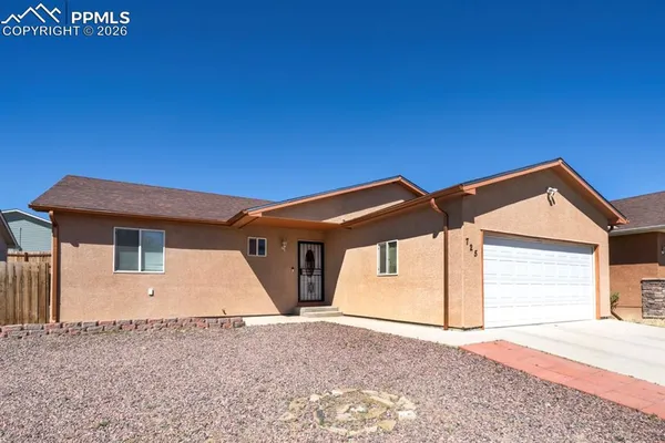 $285,000 | 725 South Norwood Avenue, Pueblo, CO 81001