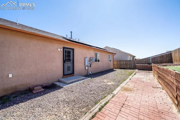 $285,000 | 725 South Norwood Avenue, Pueblo, CO 81001