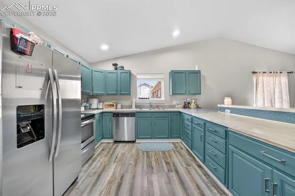 $285,000 | 725 South Norwood Avenue, Pueblo, CO 81001
