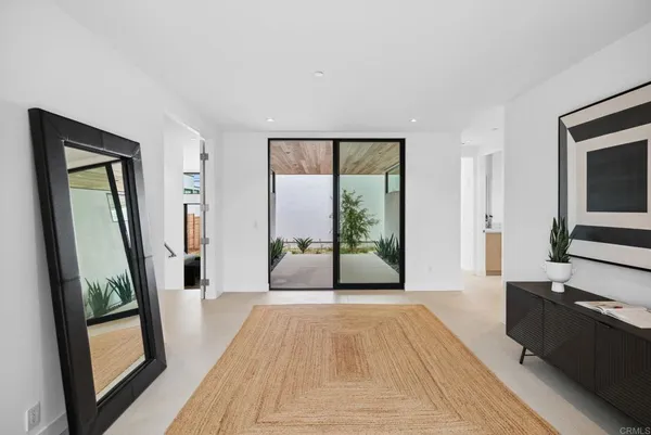 $4,550,000 | 2052 Montgomery Avenue, Cardiff-by-the-Sea, CA 92007