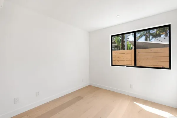 $4,550,000 | 2052 Montgomery Avenue, Cardiff-by-the-Sea, CA 92007