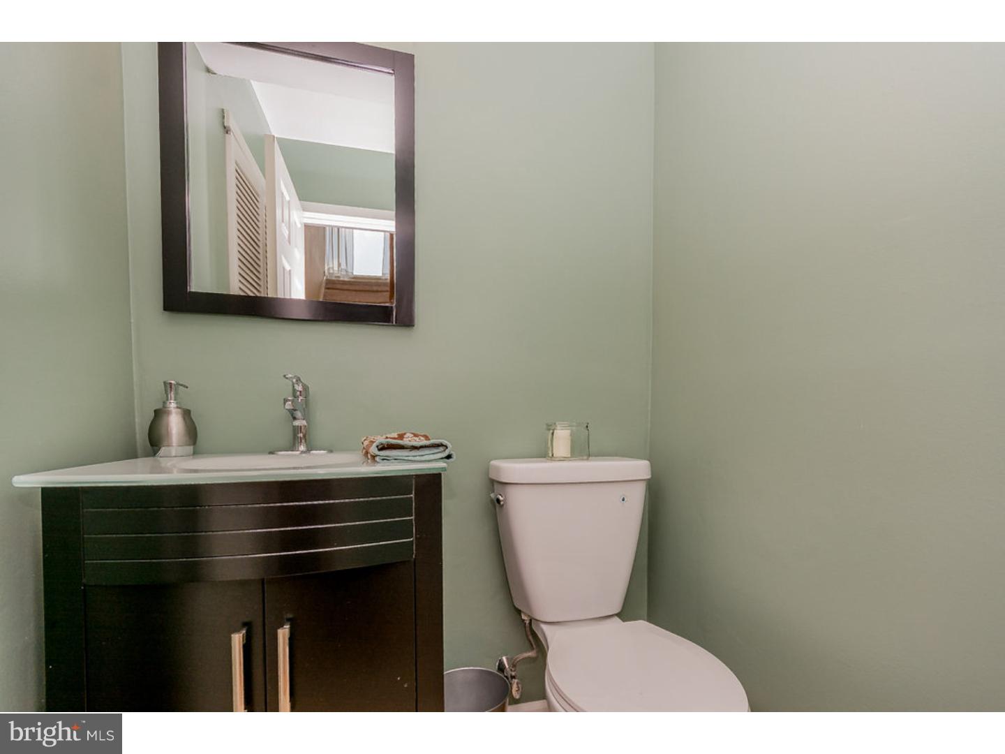 83 Sandra Road Voorhees, NJ 08043 - Photo 7 of 24 Half Bath