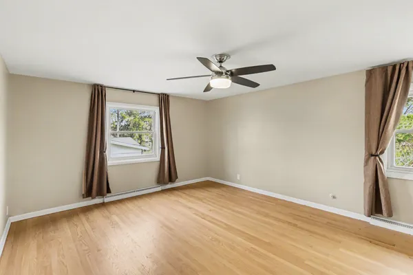 $379,900 | 5029 Harriett Drive, Jackson, MI 49203