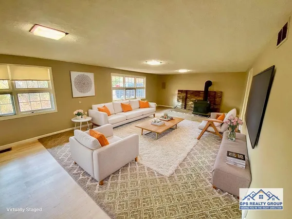 $379,900 | 5029 Harriett Drive, Jackson, MI 49203