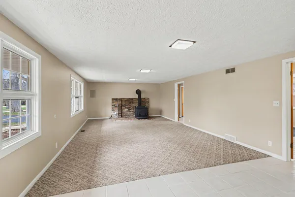 $379,900 | 5029 Harriett Drive, Jackson, MI 49203