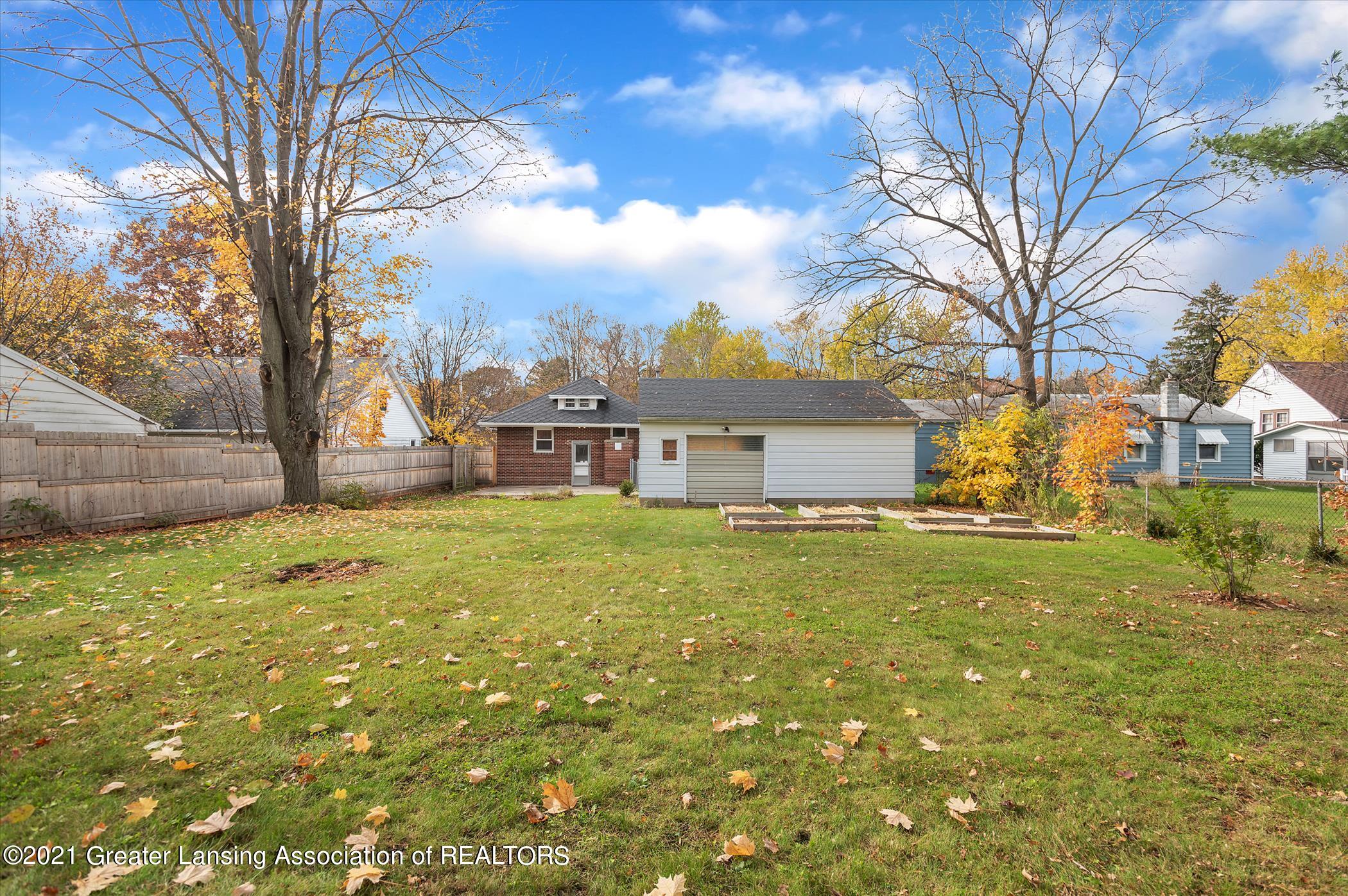 1112 Robins Road Lansing, MI 48917 - Photo 23 of 23 1112-Robins-Rd-WindowStill-Real-Estate-P