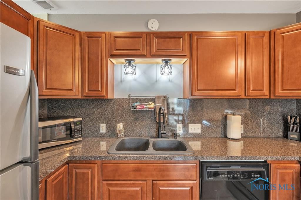 4920 Bales Road Toledo, OH 43613 - Photo 15 of 30 Gallery Image 15