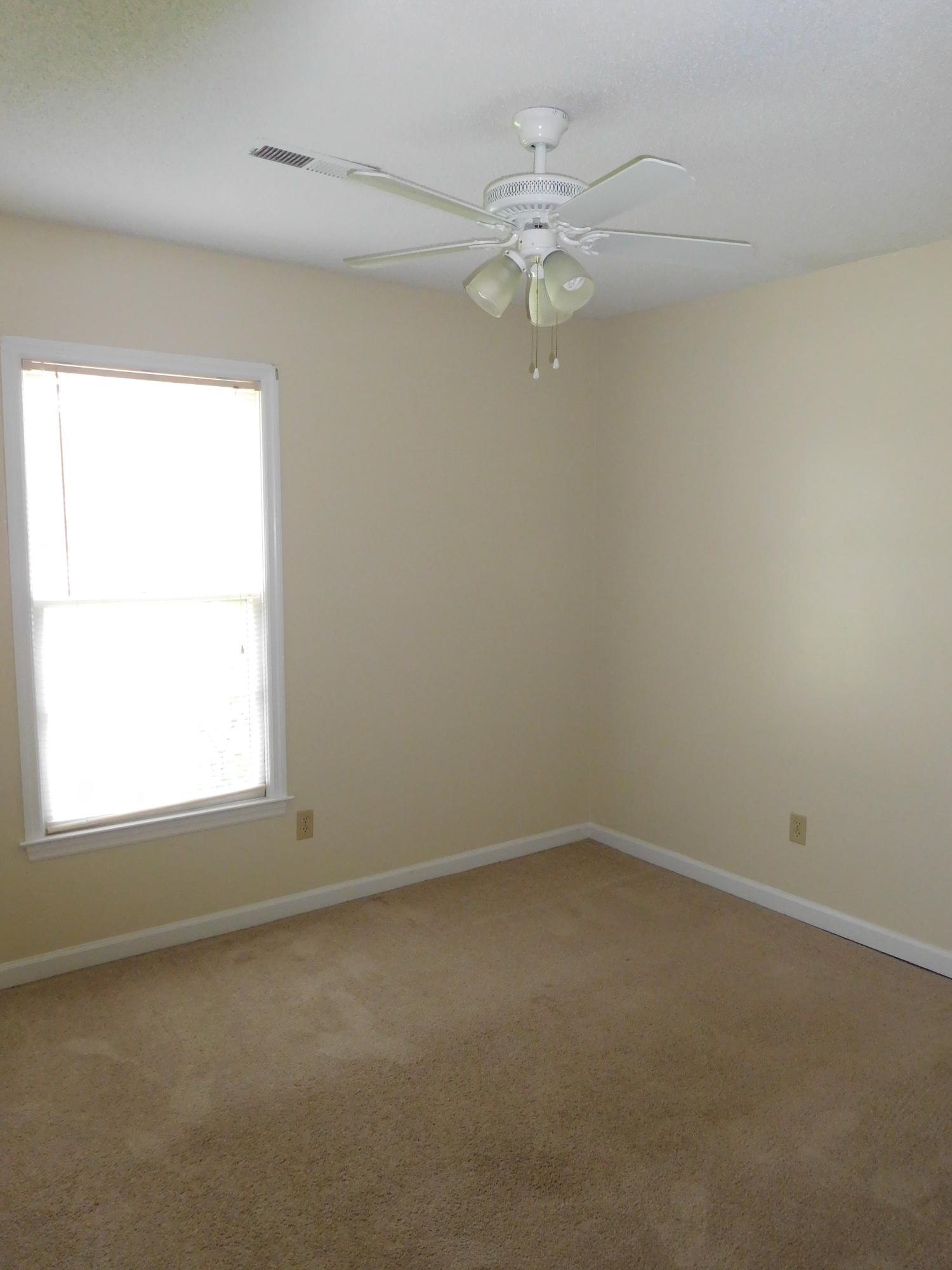 410 Longleaf Road Summerville, SC 29486 - Photo 14 of 24 Bedroom #3